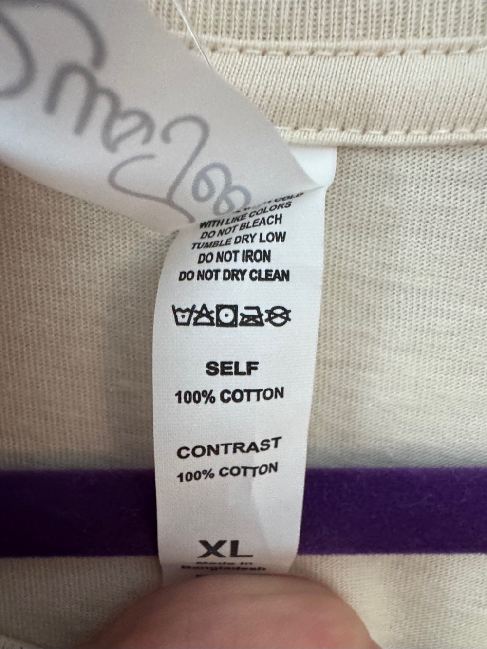 RusTee Cream Graphic T‑Shirt with red Accent - Picture 4 of 4